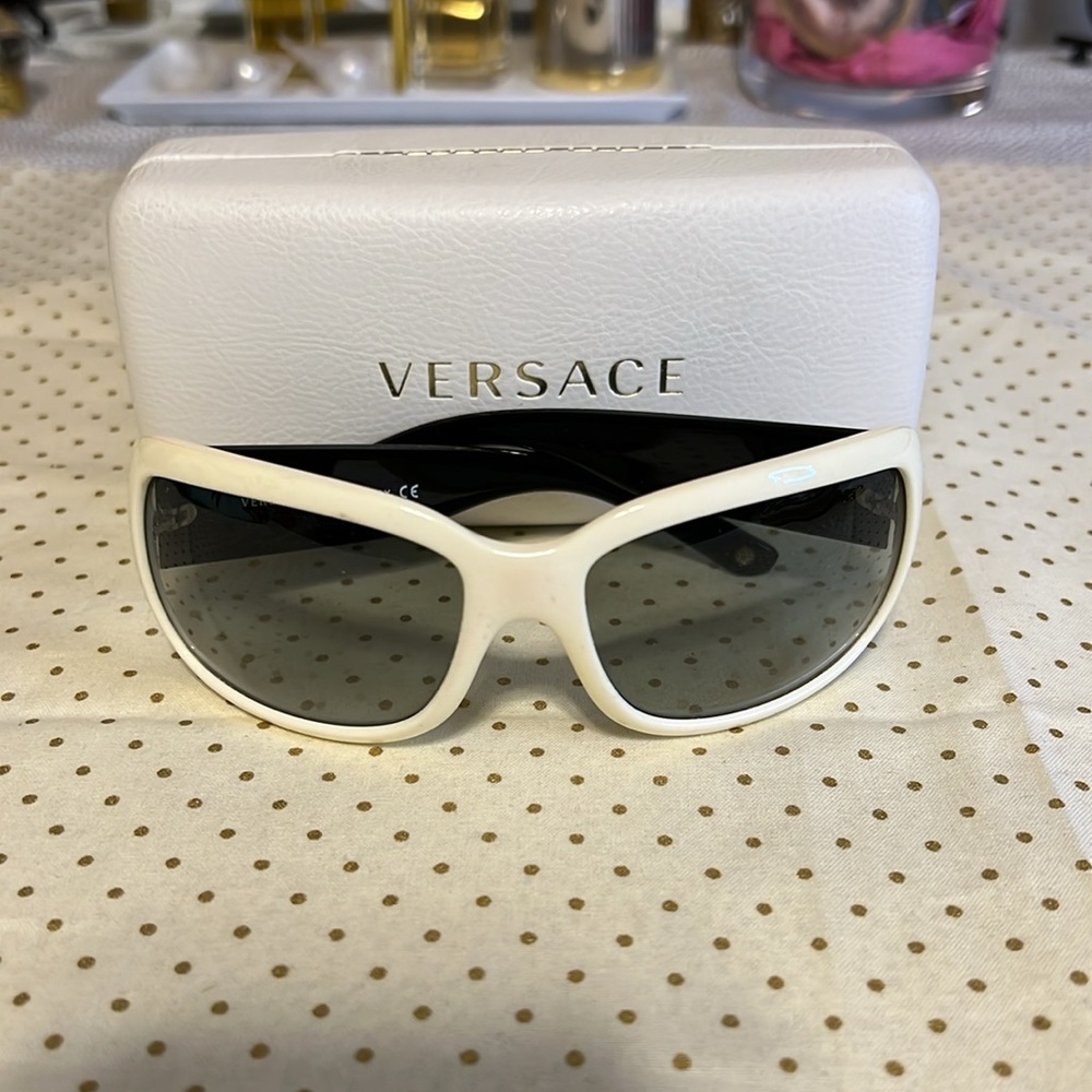 Versace Sunglasses With Hard Case, Microfiber Clo… - image 1